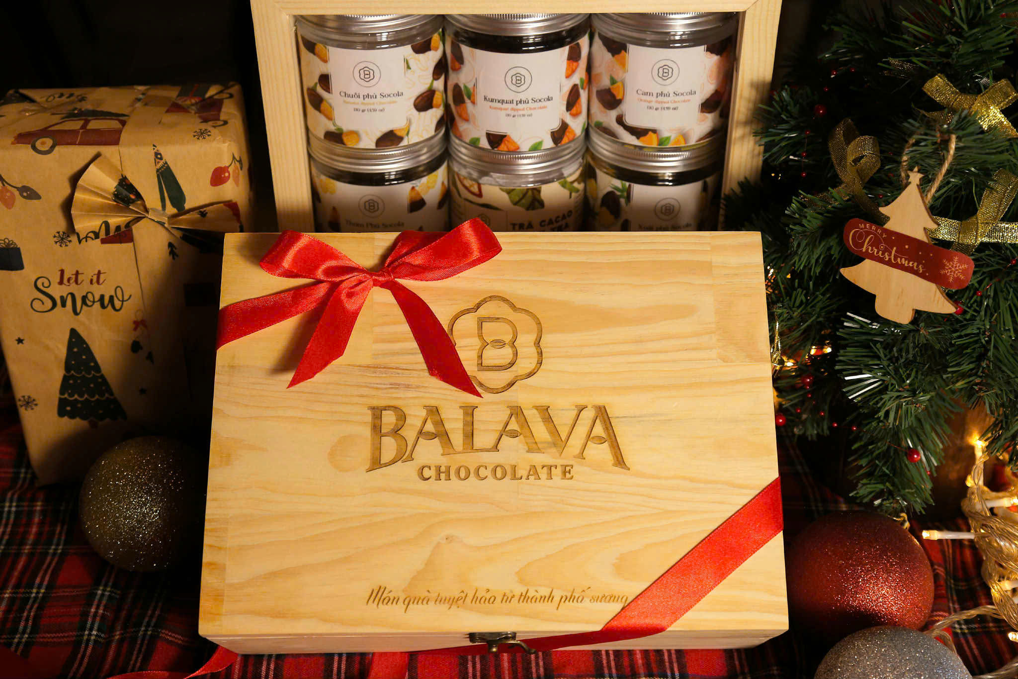 BALAVA premium gift set – handcrafted wooden box chocolate Vietnam for corporate gifting and export