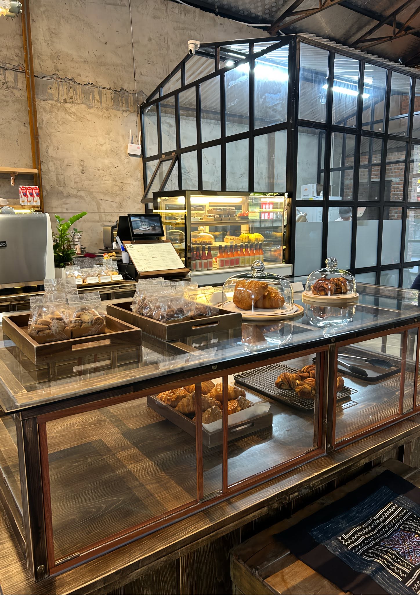 KIN Cafe & Homebakes Đà Nẵng