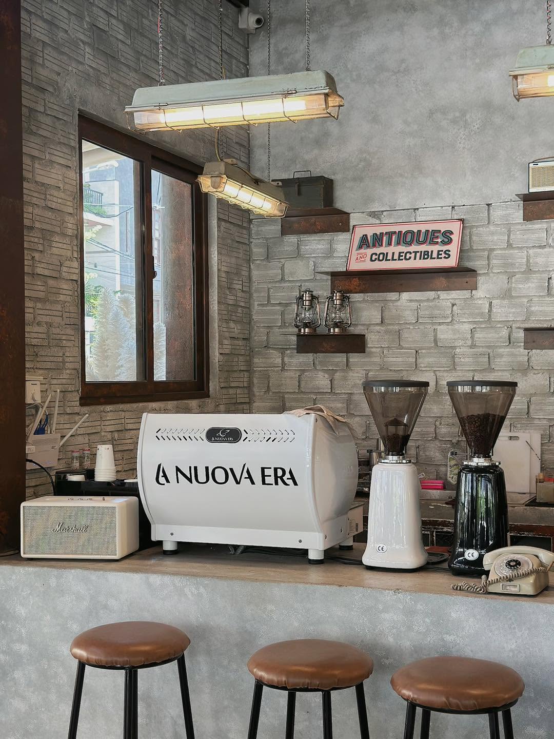 L Stand Coffee & Tea Đà Nẵng