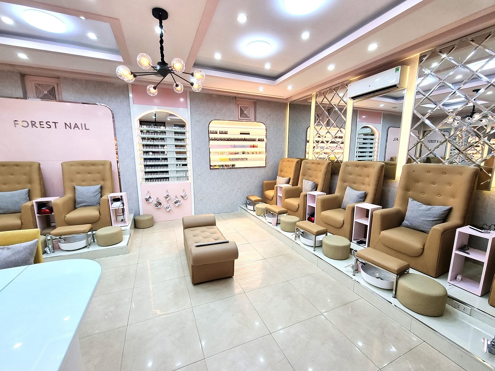 Forest Massage & Nail Đà Nẵng