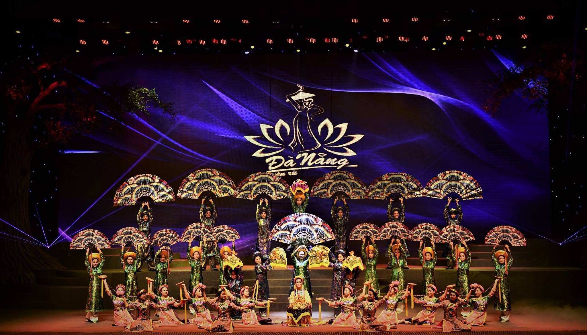 Show Charming Đà Nẵng