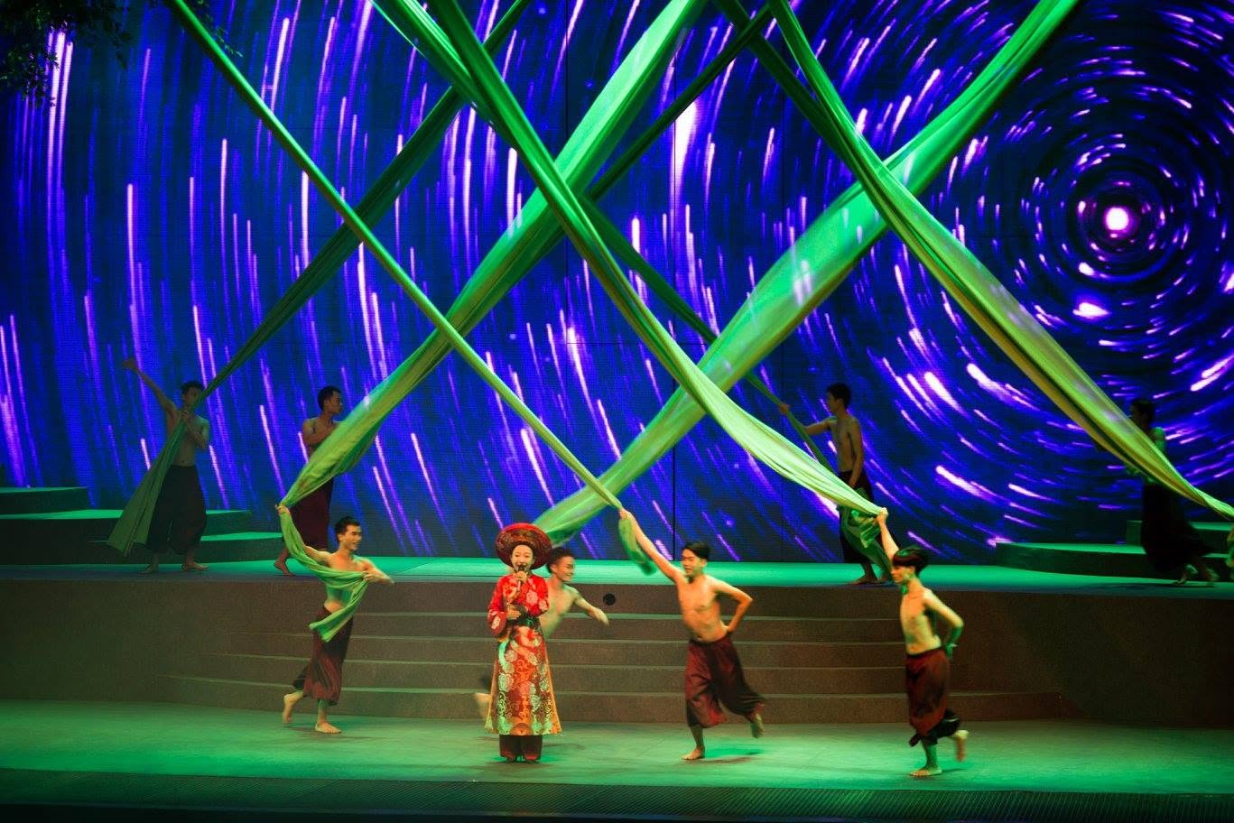 Show Charming Đà Nẵng