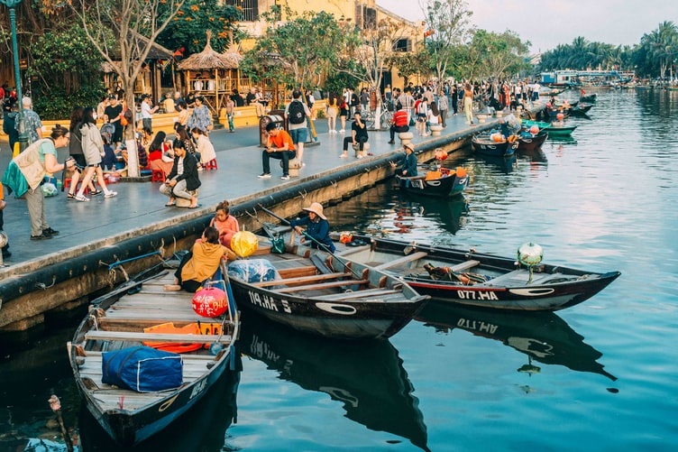 Đà Nẵng, Hội An, Huế 3 ngày 2 đêm- Chậm rãi thưởng thức vẻ đẹp miền trung Việt Nam