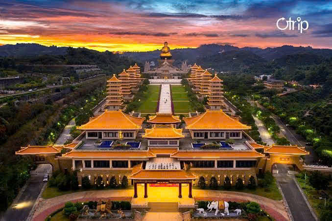 Tour Đài Loan 5N4Đ 2026 | Đài Bắc – Đài Trung – Cao Hùng (Starlux Airlines)