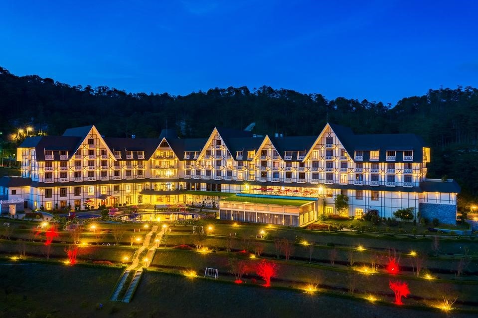 Swissbel Resort Đà Lạt, Tắm bùn khoáng Tea Resort cùng bữa tối lãng mạn cho kỳ nghỉ trăng mật trong mơ
