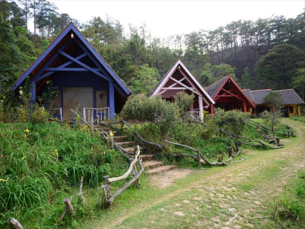 Khu du lịch Làng Cù Lần Đà Lạt