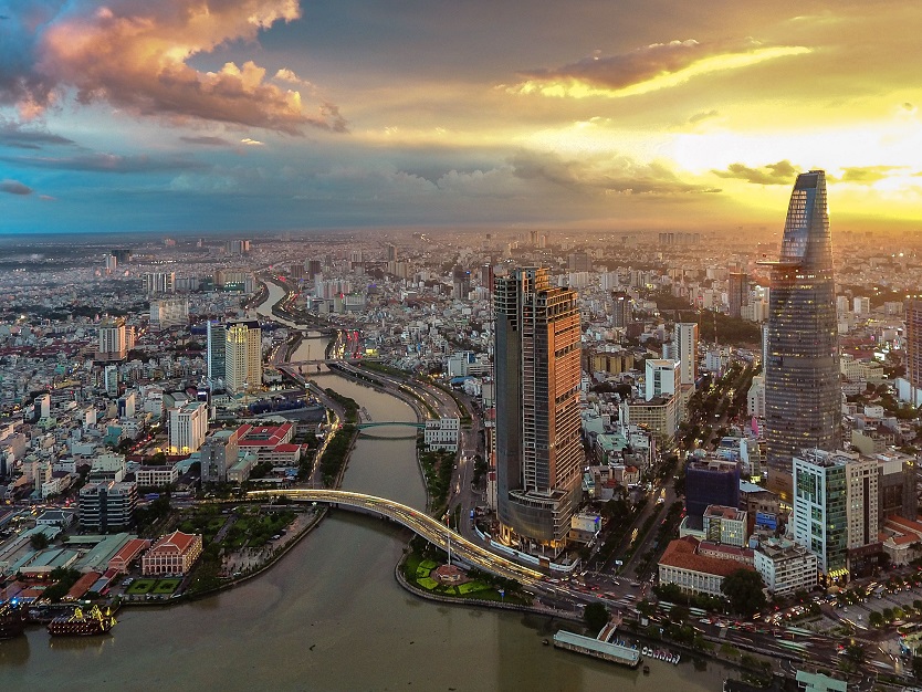 Đặt vé máy bay giá rẻ đến Hồ Chí Minh