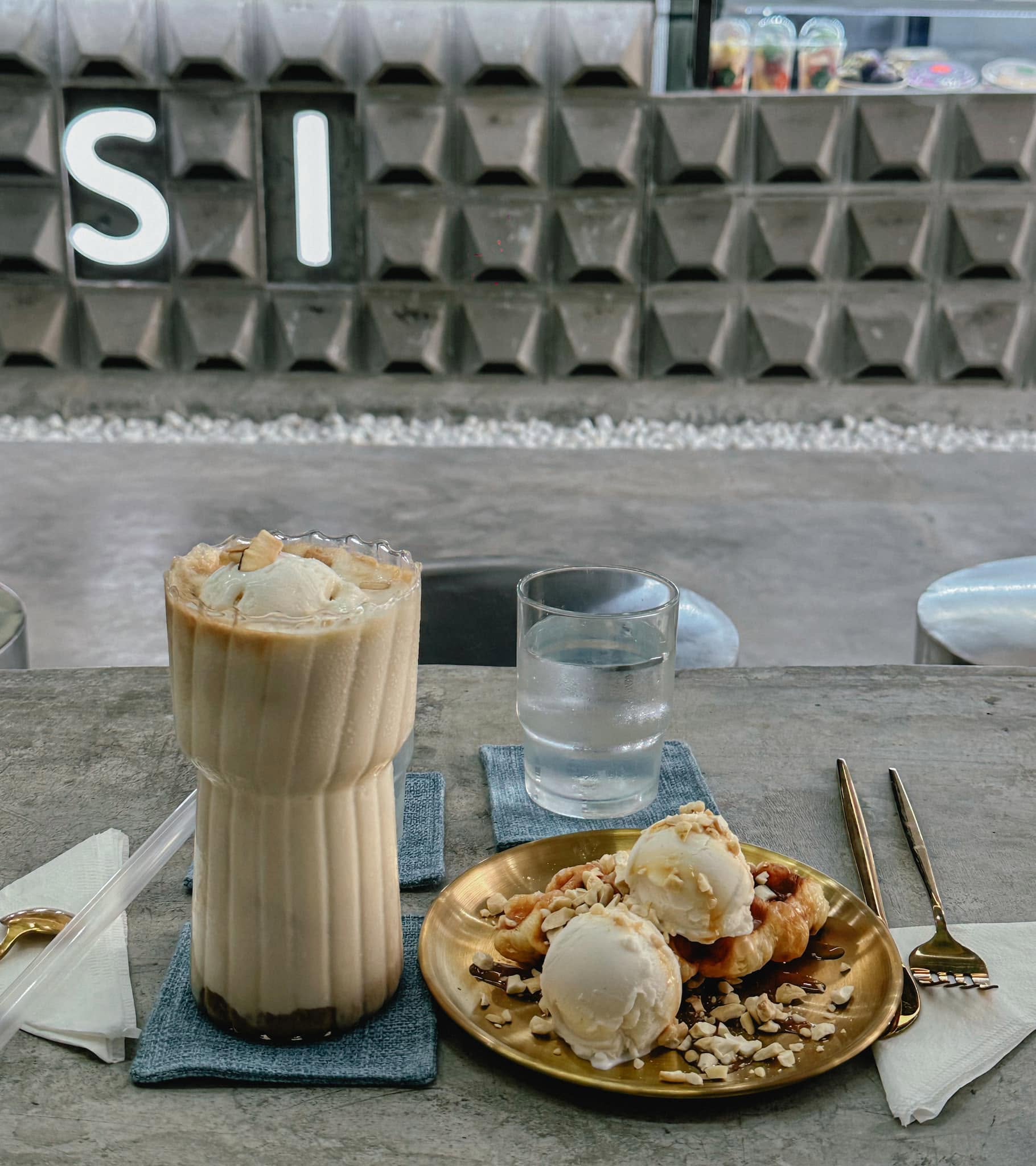 JESI Fruit & Cafe Nha Trang