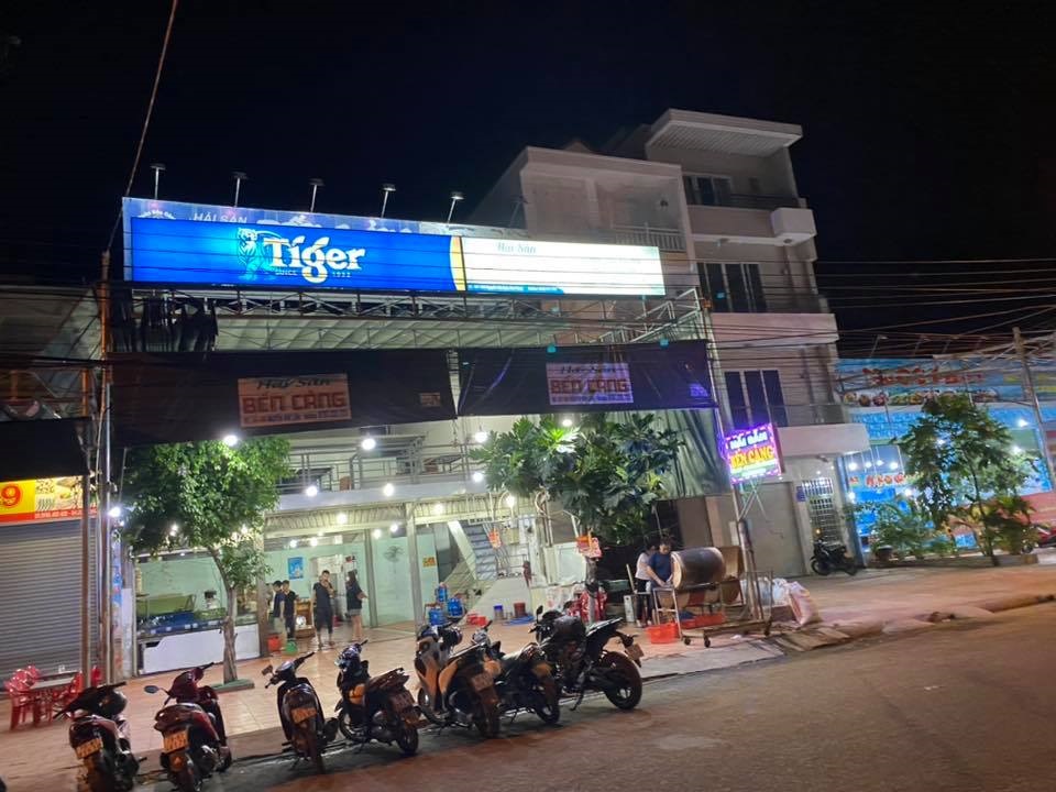 Nhà hàng Bến Cảng Nha Trang