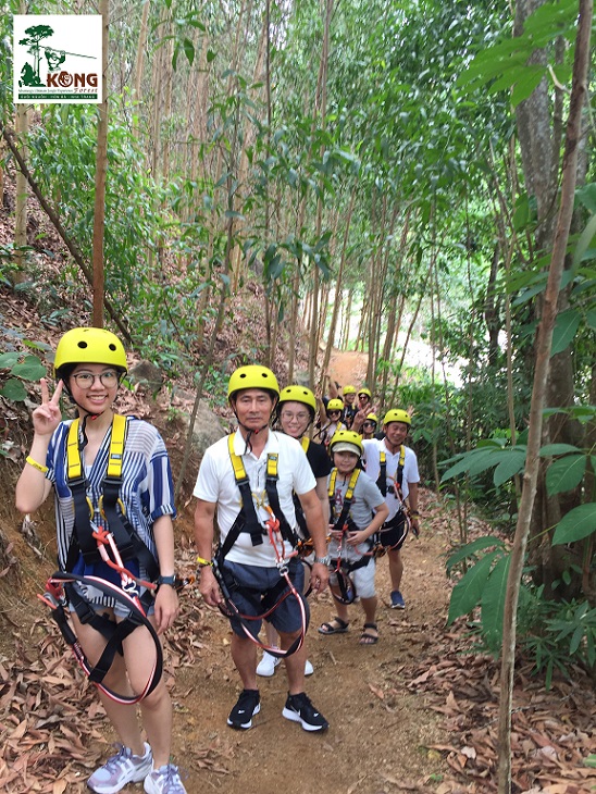 Trượt Zipline tại Kong Forest Nha Trang