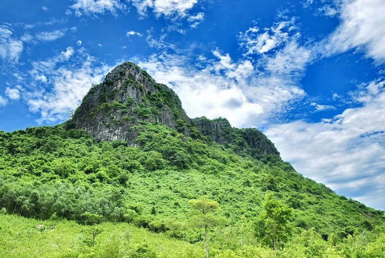 Núi Thần Đinh, Quảng Bình