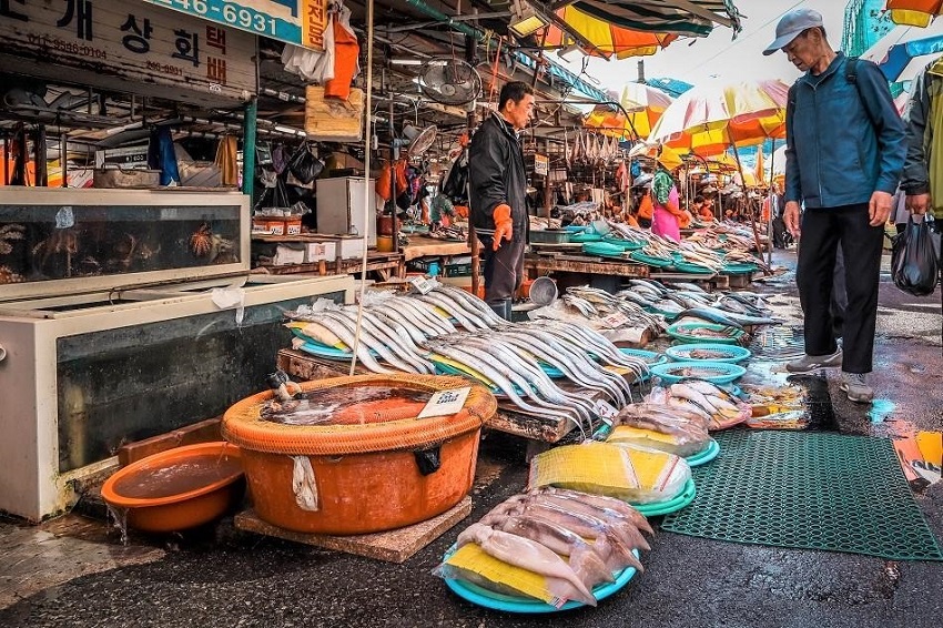 Chợ hải sản Jagalchi, Busan