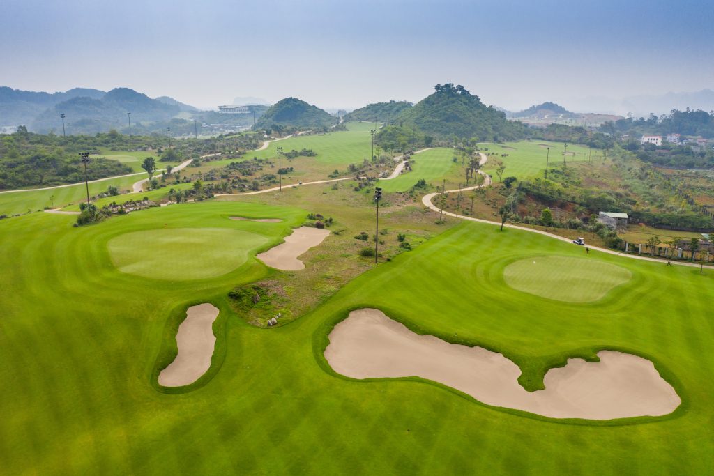 Sân Golf Hoàng Gia (Royal Golf Club)