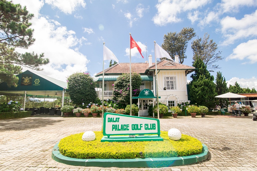 Đà Lạt Palace - Sân golf lâu đời nhất Việt Nam | TGROUP Du lịch Thông minh SMARTOURISM