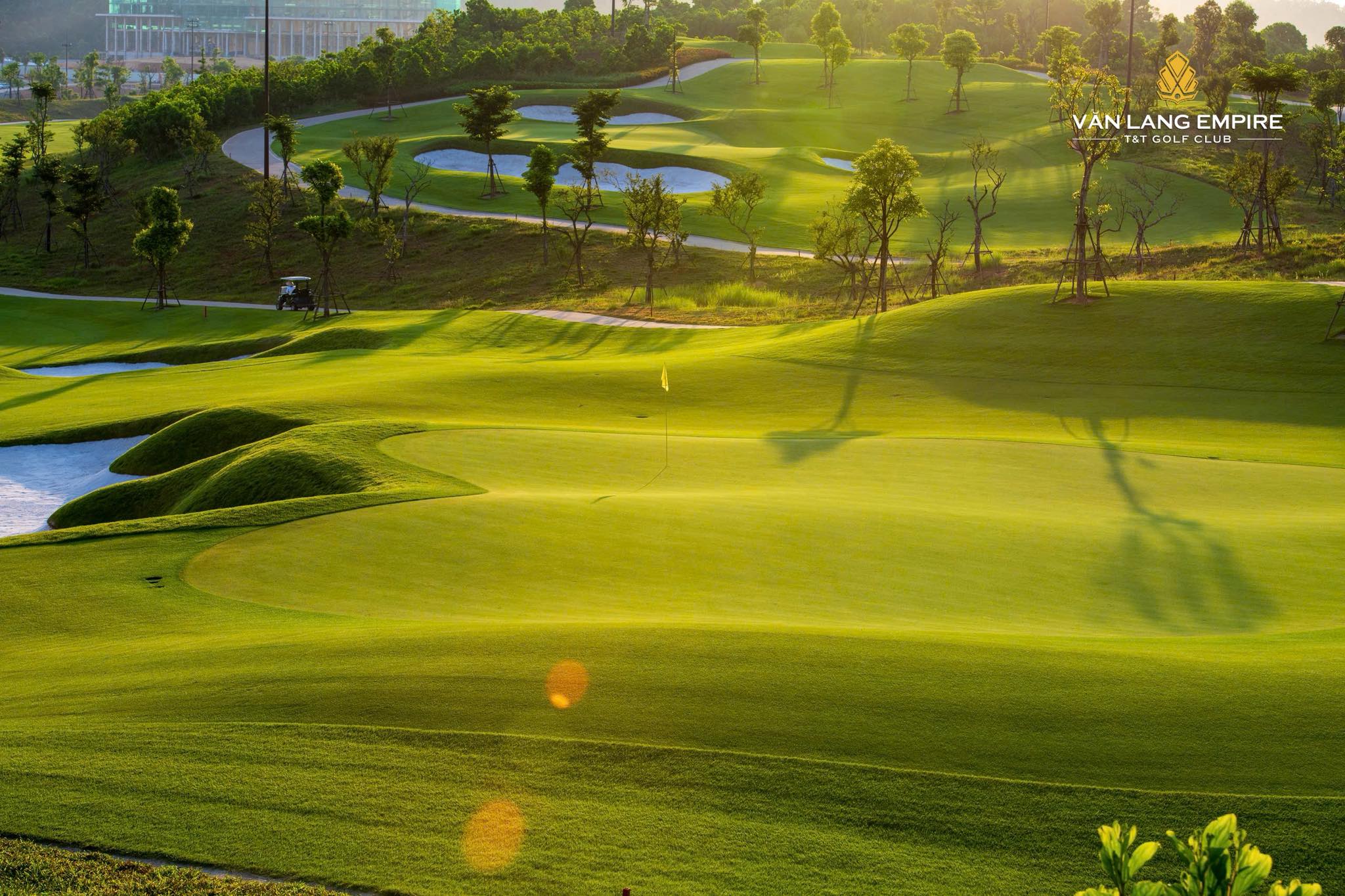 Sân golf Văn Lang Empire (Sân golf Tam Nông)