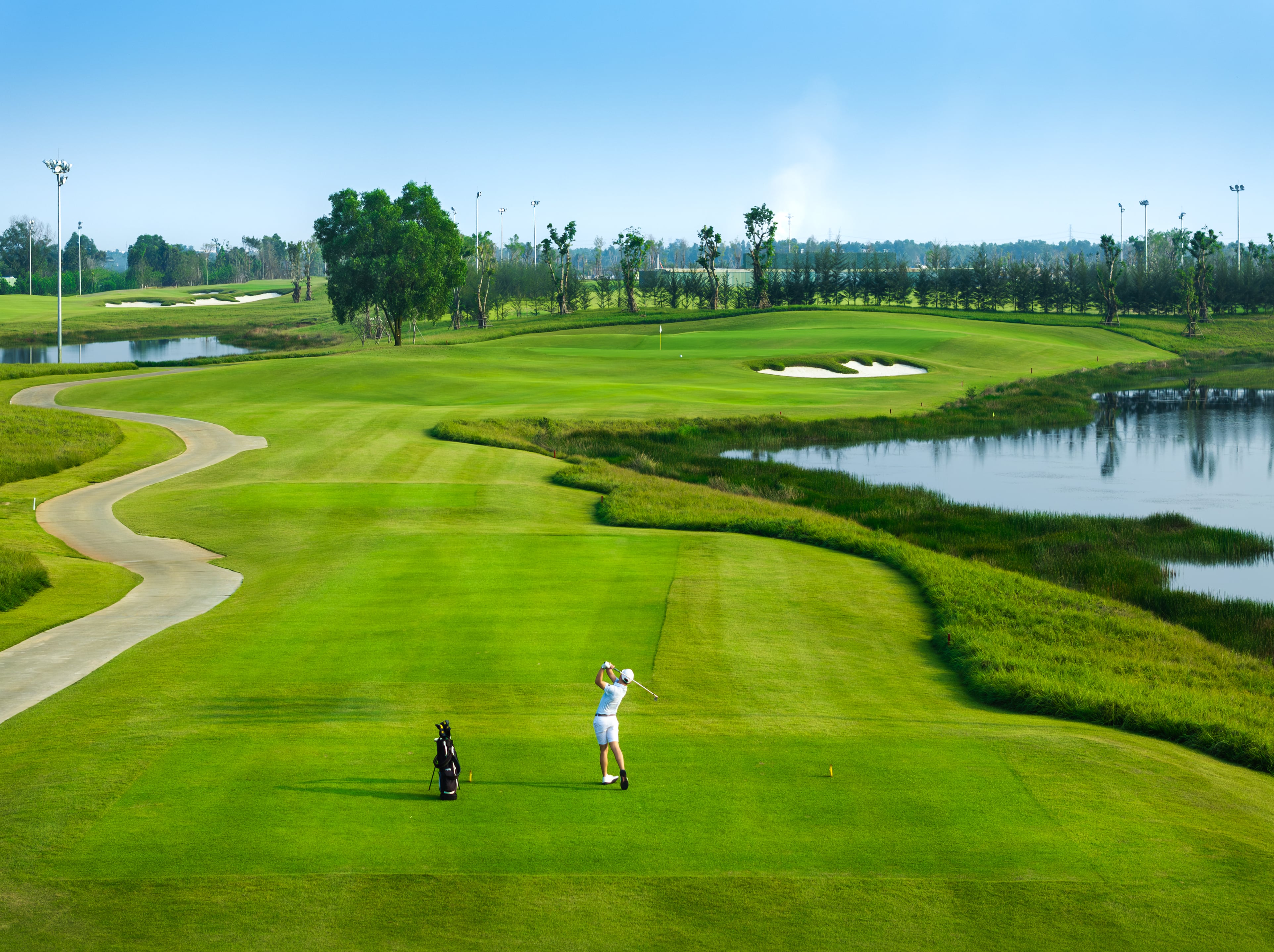 Sân golf Vinpearl Golf Léman Củ Chi