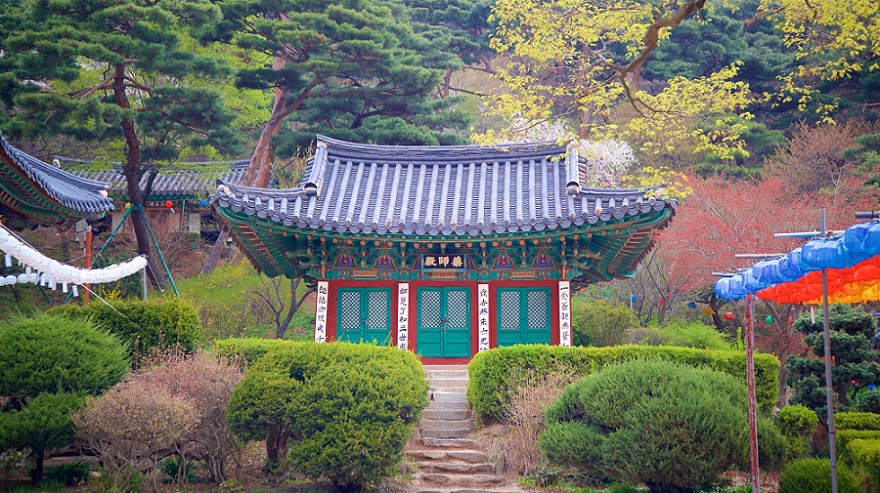  Chùa Jeondeungsa, Incheon