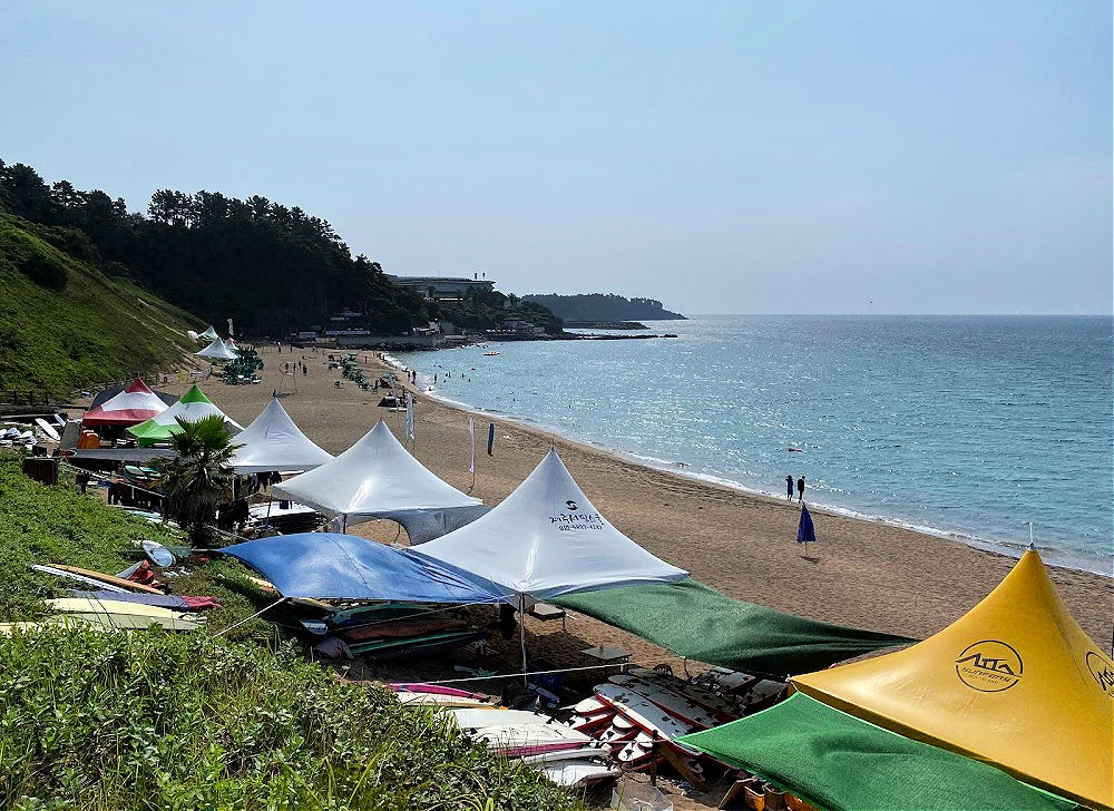 Bãi biển Jungmun Saekdal, Jeju