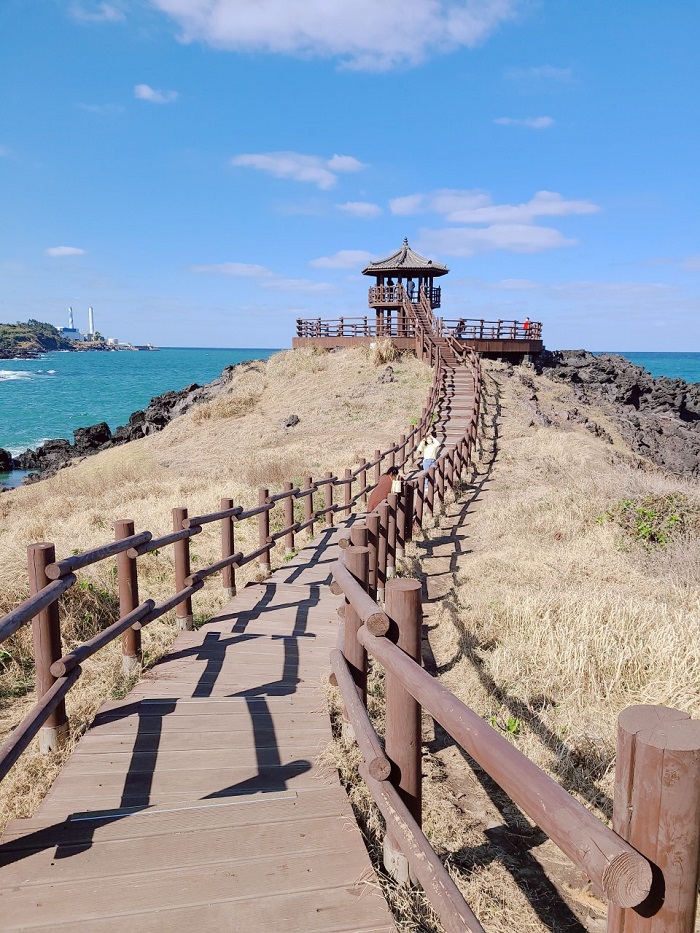 Đường đi ven biển Dalkmeoreu, Jeju