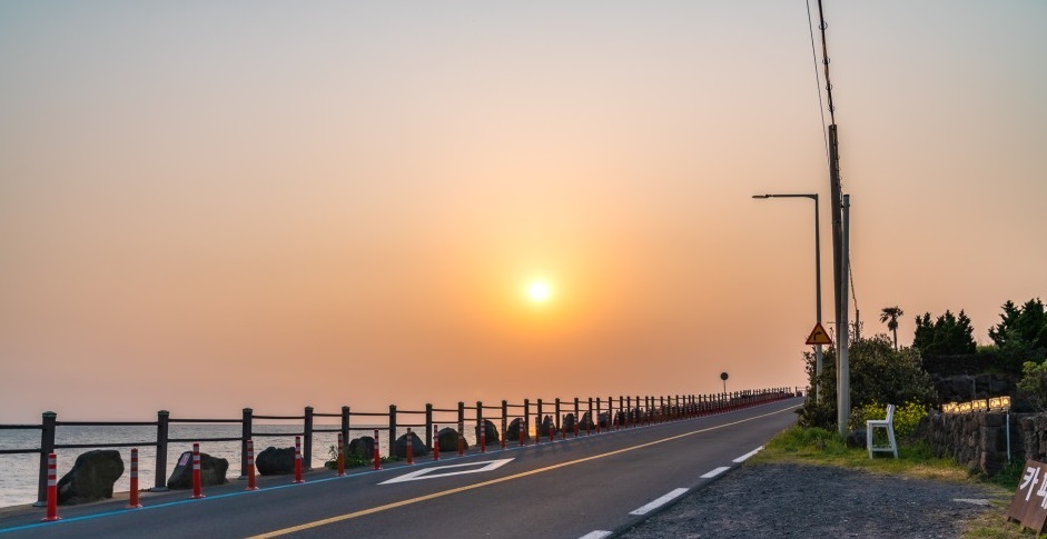 Đường ven biển Cối xay gió Sinchang, Jeju