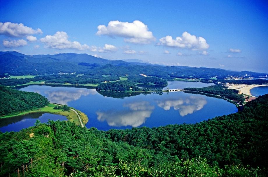 Khu vực phi quân sự Goseong DMZ