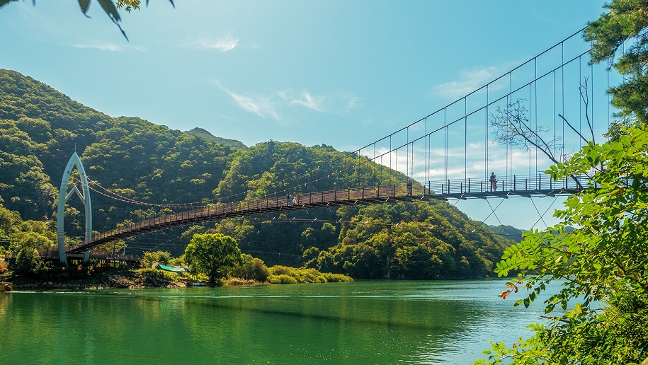 Khám phá con đường cổ ở núi Goe