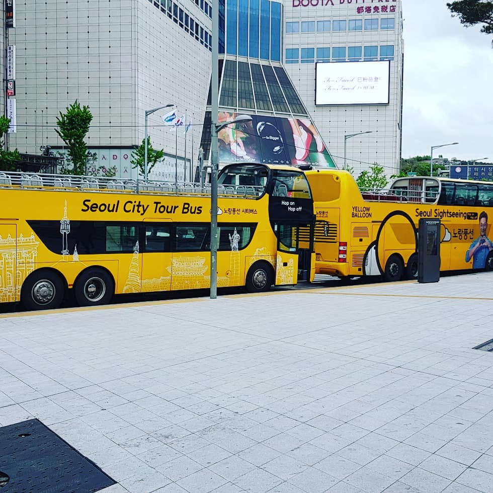 Xe bus tham quan Seoul