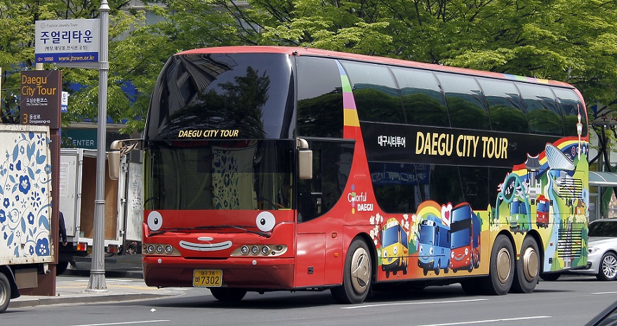 Xe city bus tham quan Daegu về đêm