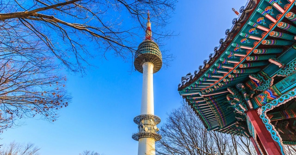 Không chỉ là một biểu tượng độc đáo, tháp N Seoul còn là nơi đem đến nhiều  trải nghiệm thú vị | TGROUP Thương mại và Du lịch Hàn Việt
