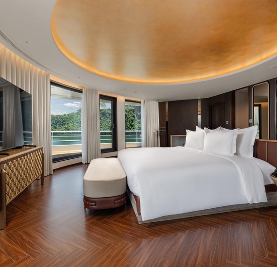 Luxury cabin with bay view window