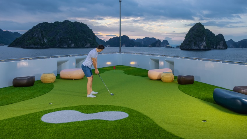 Putting green on the top deck of the cruise
