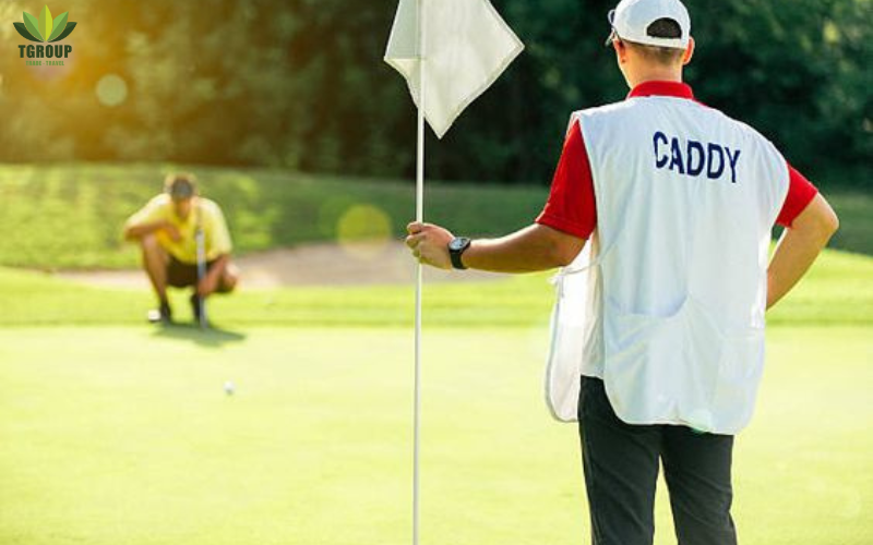 Caddy là gì? Vai trò của Caddy trong chơi Golf 