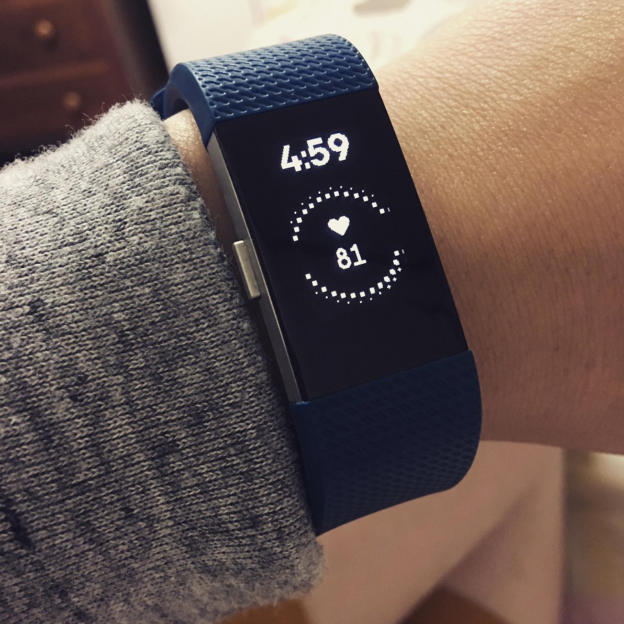 Vòng đeo tay sức khỏe Fitbit Charge 2